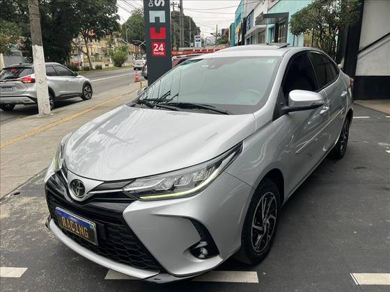 TOYOTA YARIS 1.5 16V FLEX SEDAN XLS MULTIDRIVE TOYOTA YARIS 1.5 16V FLEX SEDAN XLS MULTIDRIVE